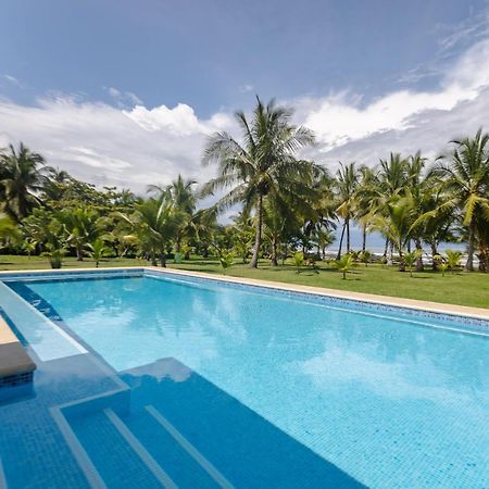 Salvatierra Beachfront Hotel Puerto Coyote Екстериор снимка