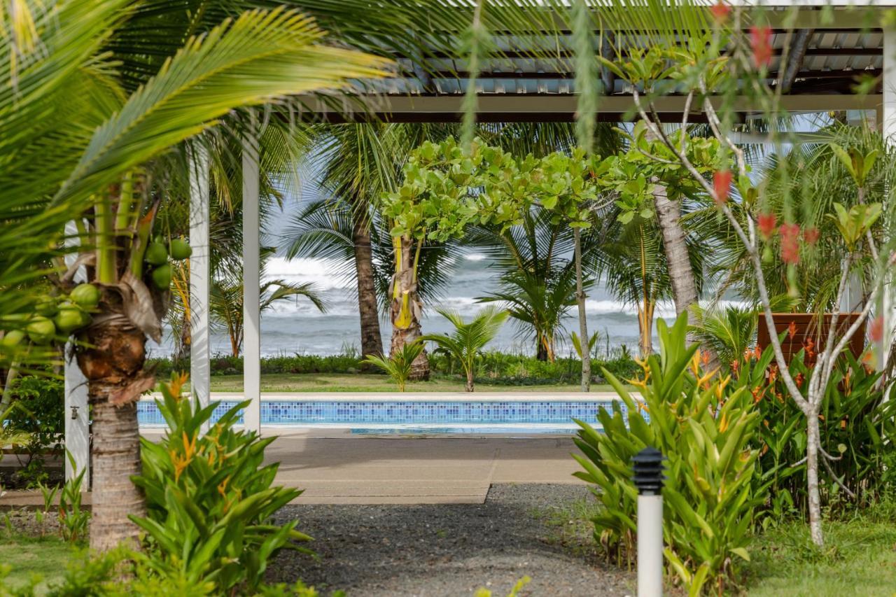 Salvatierra Beachfront Hotel Puerto Coyote Екстериор снимка